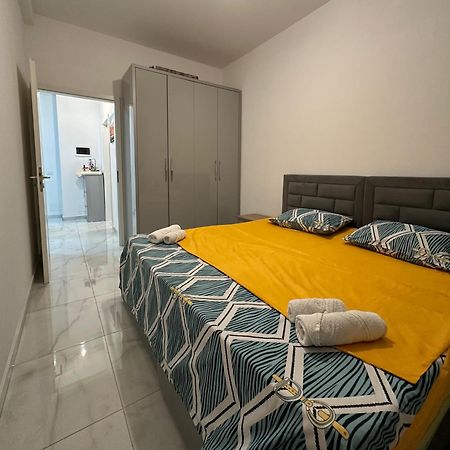 Second Home 1 Tirana Extérieur photo